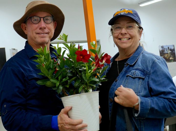 Mark & Pauline Mariscal_1
